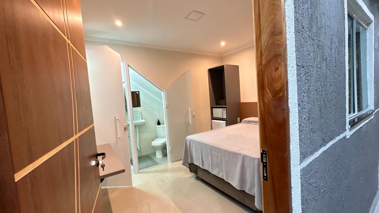 Guaru Inn Hostel Гуарульюс Экстерьер фото
