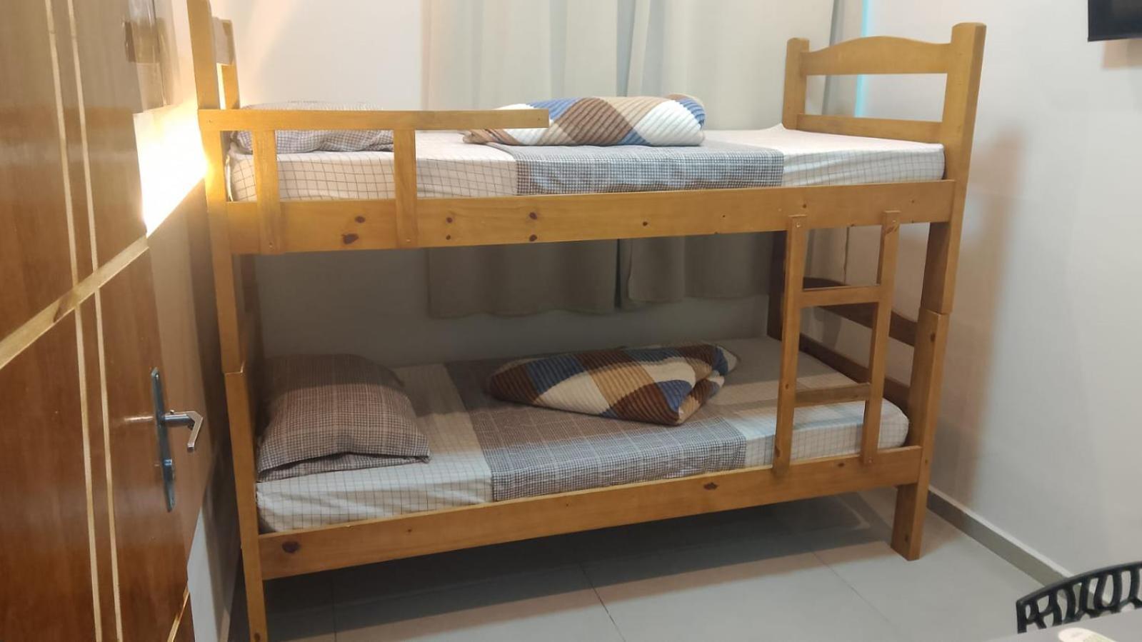 Guaru Inn Hostel Гуарульюс Экстерьер фото